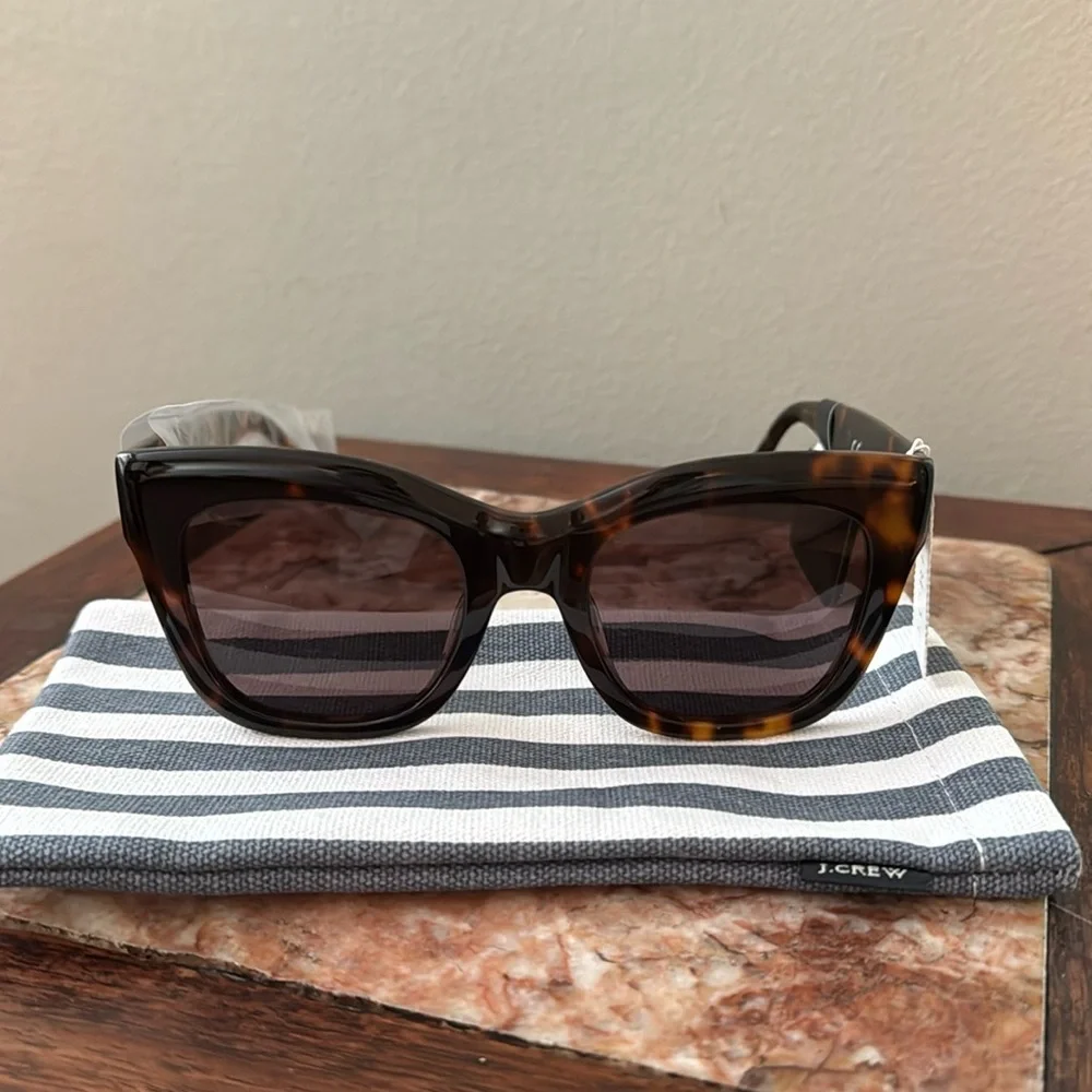 J.Crew Mallorca cat-eye sunglasses BZ560